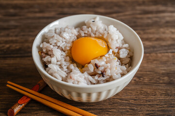 雑穀米のたまごかけご飯