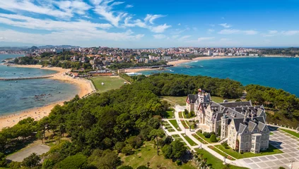 Papier Peint photo Europe du nord Magdalena Palace in Santander Spain with aerial view of the peninsula and the city with sunny beach in summer.