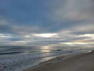 Cloud Water Sky Fluid Coastal and oceanic landforms Beach