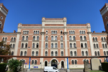 Fototapeta premium Rossauer Kaserne in Vienna