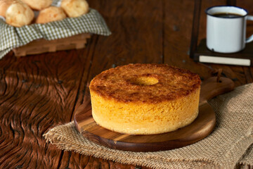 Homemade round cake made of green corn and cheese, known as 