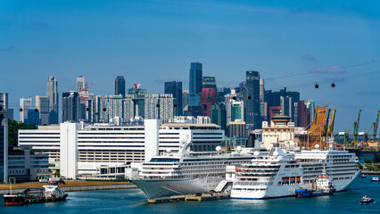 Cruise ships and skyscrapers at Singapore