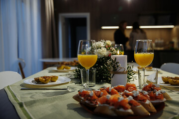 glasses in perspective on the table