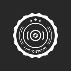 Black vintage photographer logo