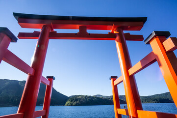 日本の有名な神社　箱根神社