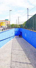 paso subterráneo de peatones y tráfico bajo las vías del tren en El Vendrell, Tarragona, Catalunya , España, Europe,
