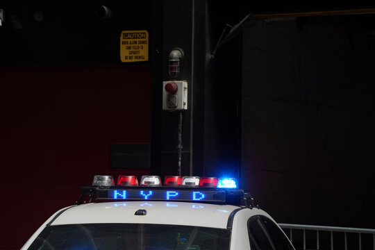 new york city manhattan police siren detail