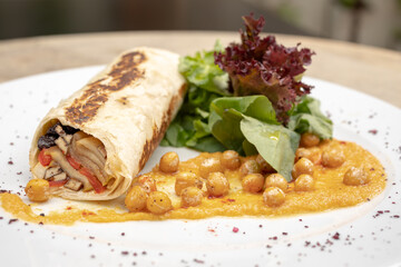 Vegetarian dishes such as salads, quinoa, avocado, vegetables and wraps