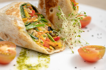 Vegetarian dishes such as salads, quinoa, avocado, vegetables and wraps