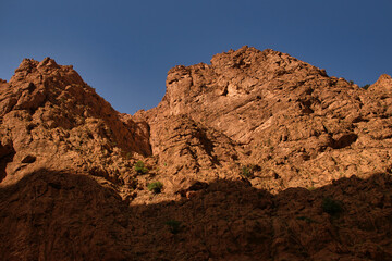 Todra gorge in Morocco, red rocks in Morocco, exploring the gorge, beautiful Moroccan landscape