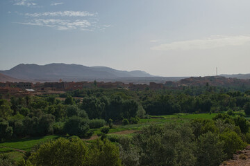 Fototapeta na wymiar traditional red cloth town in morocco, old town panorama, traditional landscape