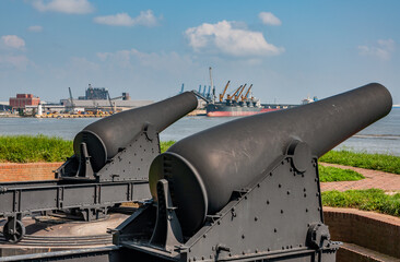 Cannons Overlooking Baltimore Harbor, Fort McHenry, Maryland USA, Baltimore, Maryland