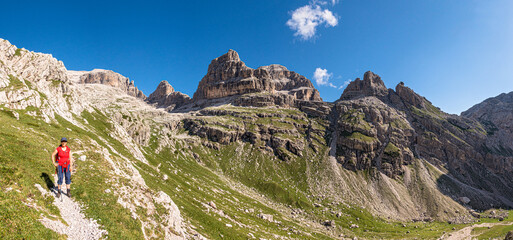 Wandern in den Brenta Dolomiten