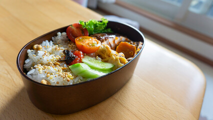 手作りのお弁当