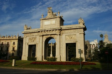 Fototapeta na wymiar Puerta de la Mar Porta de la Mar Cloud Sky Plant Building