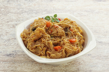 Wok Udon with chicken curry