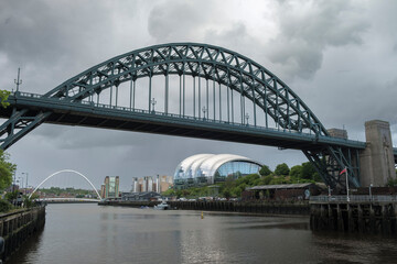 Fototapeta na wymiar Tyne Bridge and Sage Centre in Newcastle