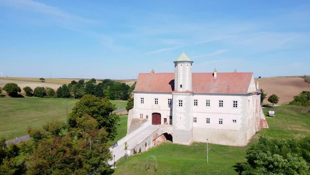 Jedenspeigen Castle (Schloss Jedenspeigen) In Jedenspeigen, Austria - aerial drone shot