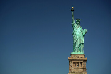 Naklejka na ściany i meble Statue of liberty New york city usa