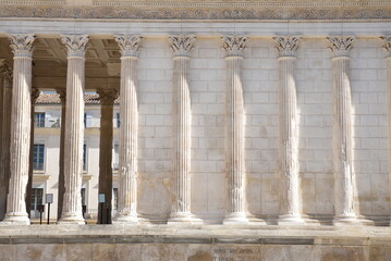 Fototapeta premium Temple de la Maison carrée à Nîmes. France