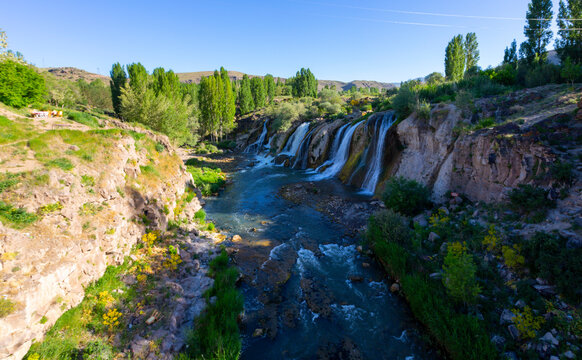 Muradiye waterfall, a natural wonder near Van lake, Eastern Anatolia, Turkey. © Samet