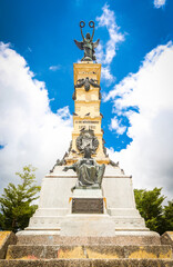 Plaza Libertad en el centro Histórico de San Salvador en El Salvador