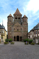 Fototapeta na wymiar Abbaye Saint Etienne de Marmoutier en Alsace