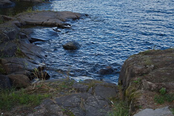 Rocky and rocky shores of Lake Ladoga.