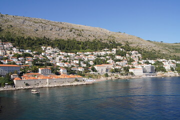 Fototapeta na wymiar Costa de Dubrovnik en el mar Adriatico