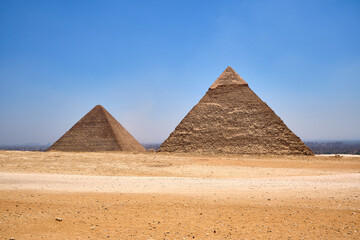 Fototapeta na wymiar view of the pyramids of giza, egypt