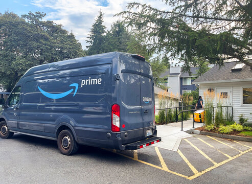Amazon Truck Images – Browse 624 Stock Photos, Vectors, and Video | Adobe  Stock