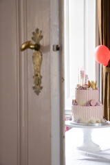 The beautiful cake at the old Danish manor