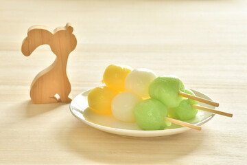 お月見だんご　うさぎ