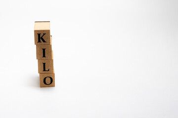 単語　インドネシア語　言語　KILO