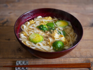 ふしめんを使った芽キャベツ煮麺
