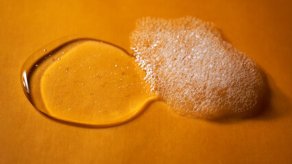 A drop of gel and the texture of the foam. It can be the texture of shampoo, shower gel or dishwashing detergent.