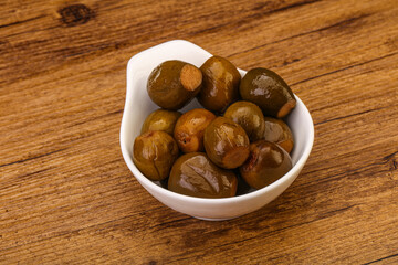 Marinated feijoa in the bowl