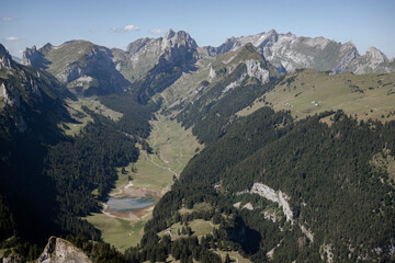 Naklejka premium Seealpsee, Meglisalp, Alpsteingebiet , Schweiz