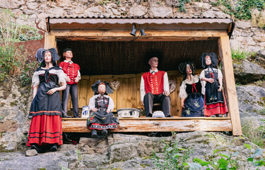 puppets dressed in typical Alsatian folk dress