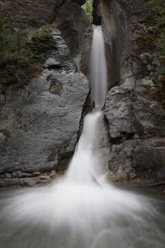 Punchbowl Falls Jasper National Park