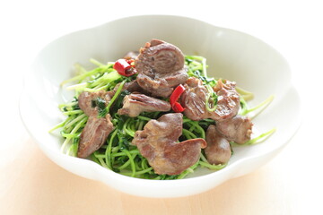 Chinese cuisine, chicken gizzard and pea sprout stir fried