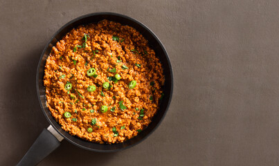 Keema curry in frying pan