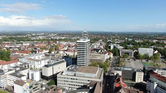 Gro&szlig;stadt Bielefeld Telekom Fernmelde Hochhaus am Kesselbrink Luftaufnahme Zuflug Nordrhein-Westfalen
