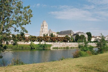 The Charente and Cathédrale Saint-Pierre de Saintes, Saintes, Charente-Maritime,...