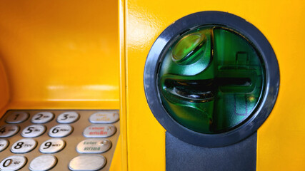 Automatic teller machine card reader