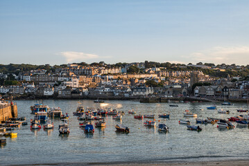 Fototapeta na wymiar View of the port on Cornwall
