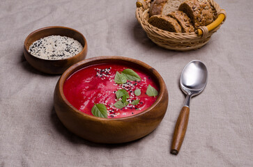 Red cream soup