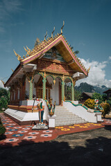 Vat Si Sou Mang, buddhist temple on a sunny day
