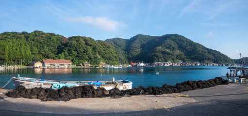 伊根の入り江の風景