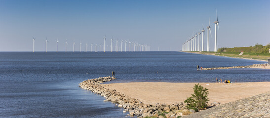 Panorama of  windturbines in the IJsselmeer lake near Urk, Netherlands - obrazy, fototapety, plakaty